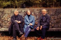 Carme Pigem, entre els arquitectes Rafael Aranda i Ramon Vilalta. Foto de Javier Lorenzo Dominguez