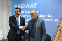 Lluís Tavernet, gerent de Pilz, Enric Fossas, rector de la UPC i Xavier Roca, director de l'ESEIAAT, en l'acte de signatura del conveni a Terrassa.